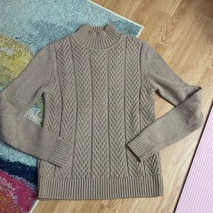 Croft and Barrow Cable knit sweater